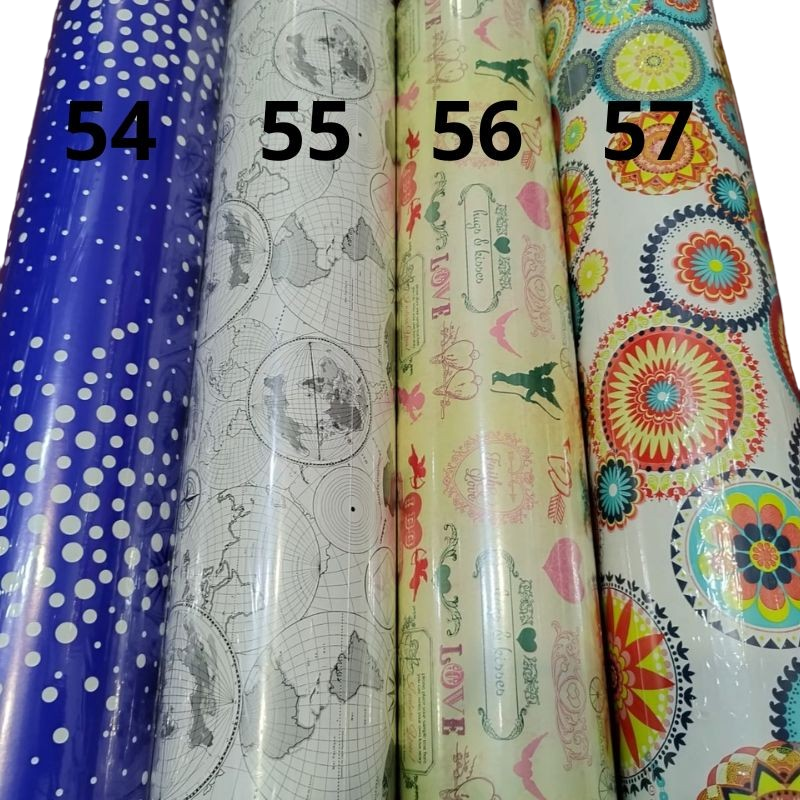 Diferentes diseños de papel de regalo