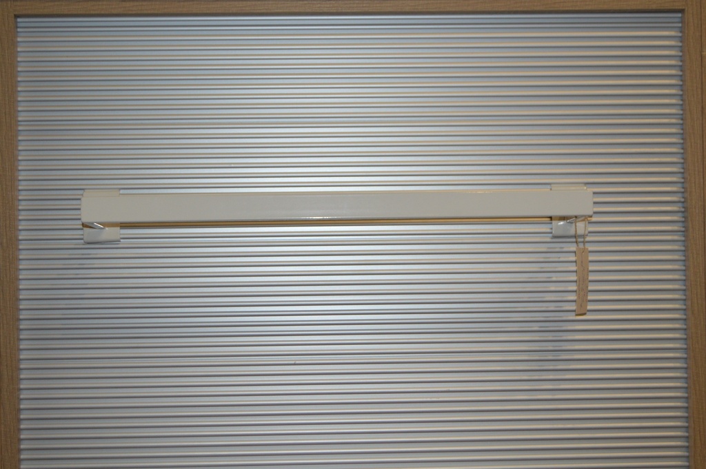 Barra de Aluminio Blanca 120 cm