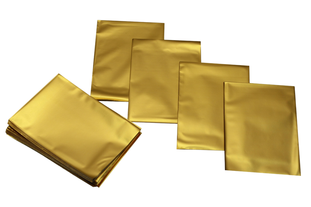 Sobre metálico dorado 15X10cm 100 unidades/Paquete