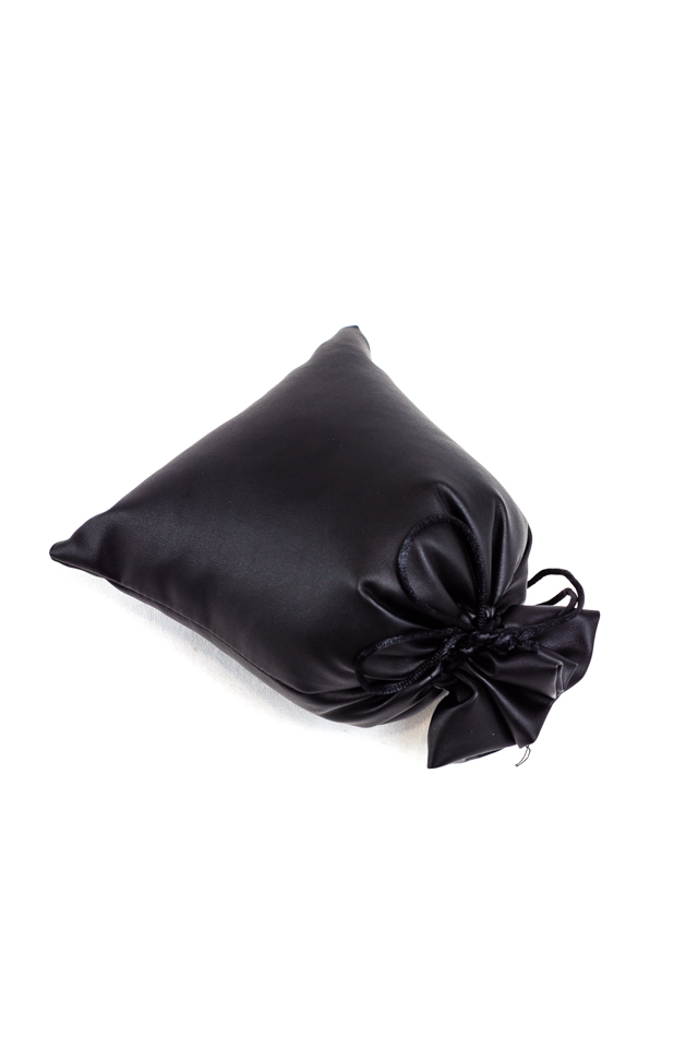 Bolso de piel sintética negro 17X15CM