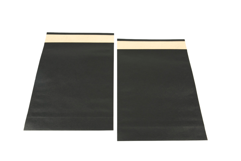 Sobre Negro Papel Fuerte 39X30+12 50 unidades