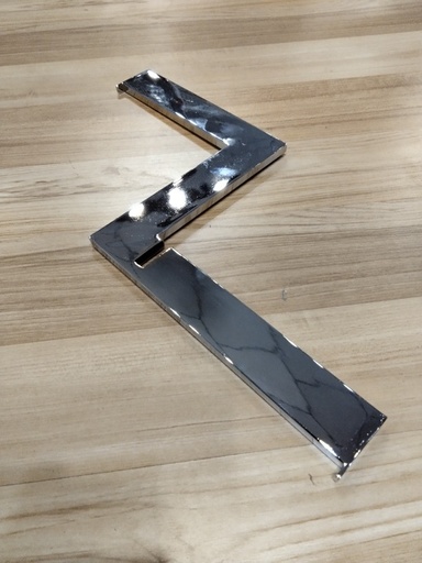 [006544] 新款两头带挡片10x40方管Z字型Soporte en Z para Tubo Rectangulo de 1.5cm 24,5x20x20cm